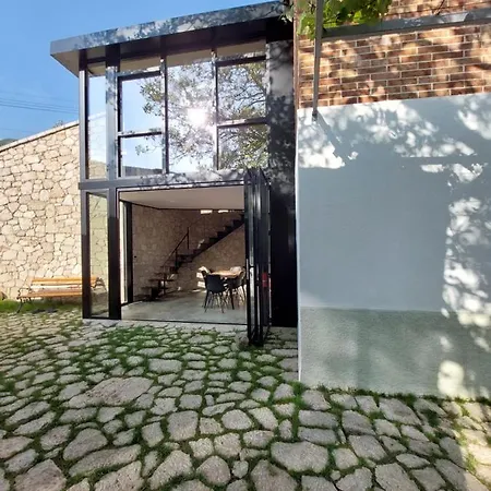 Rira - Rrajce, Shebenik Vendégház 3*