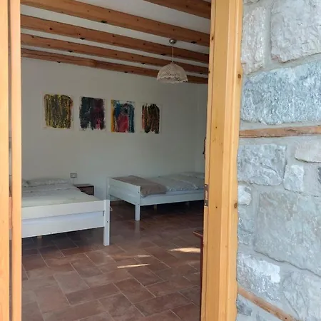 Rira - Rrajce, Shebenik 3*