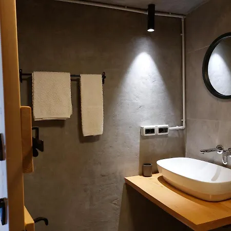 Rira - Rrajce, Shebenik 3*