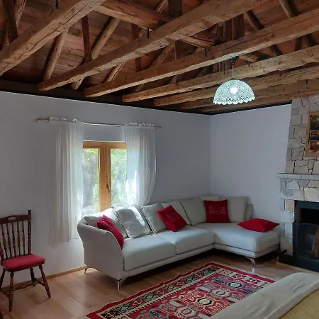 Rira - Rrajce, Shebenik Vendégház Perrenjas