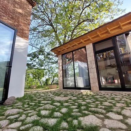 Rira - Rrajce, Shebenik Perrenjas