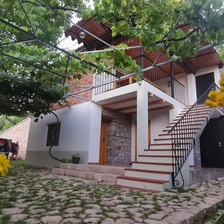 Rira - Rrajce, Shebenik Perrenjas