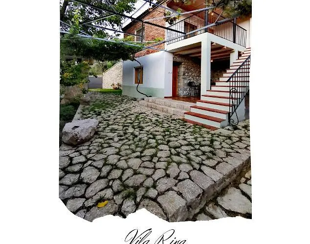 Rira - Rrajce, Shebenik Affittacamere 3*