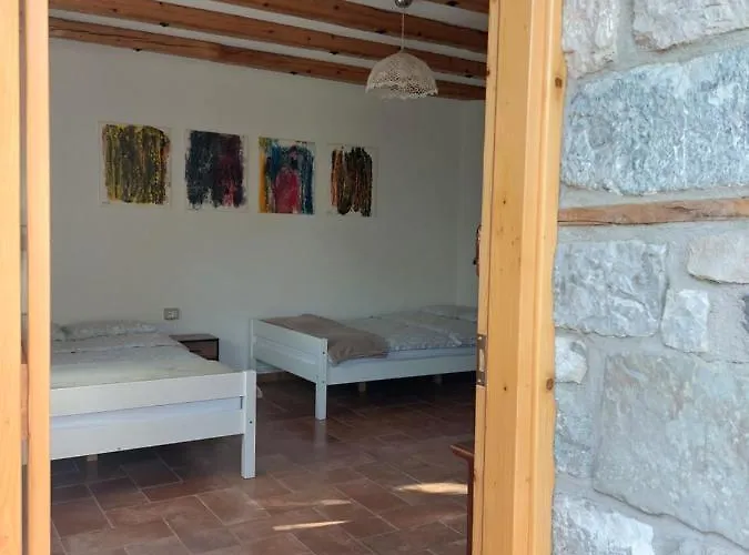 Rira - Rrajce, Shebenik 3*