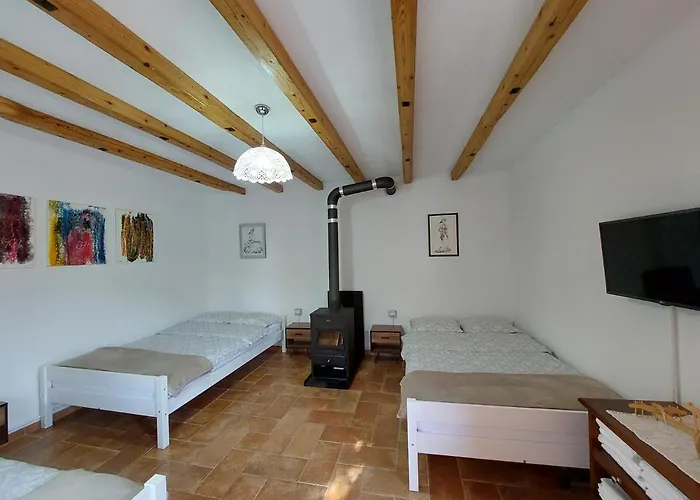 Affittacamere Rira - Rrajce, Shebenik 3*